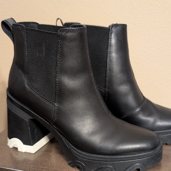 Sorel Women's Brex Heel Chelsea Boots - Picture 7 of 10